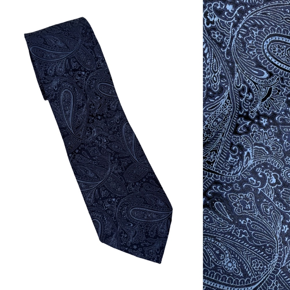 Bergamo New York Men's Blue Paisley Men's Tie